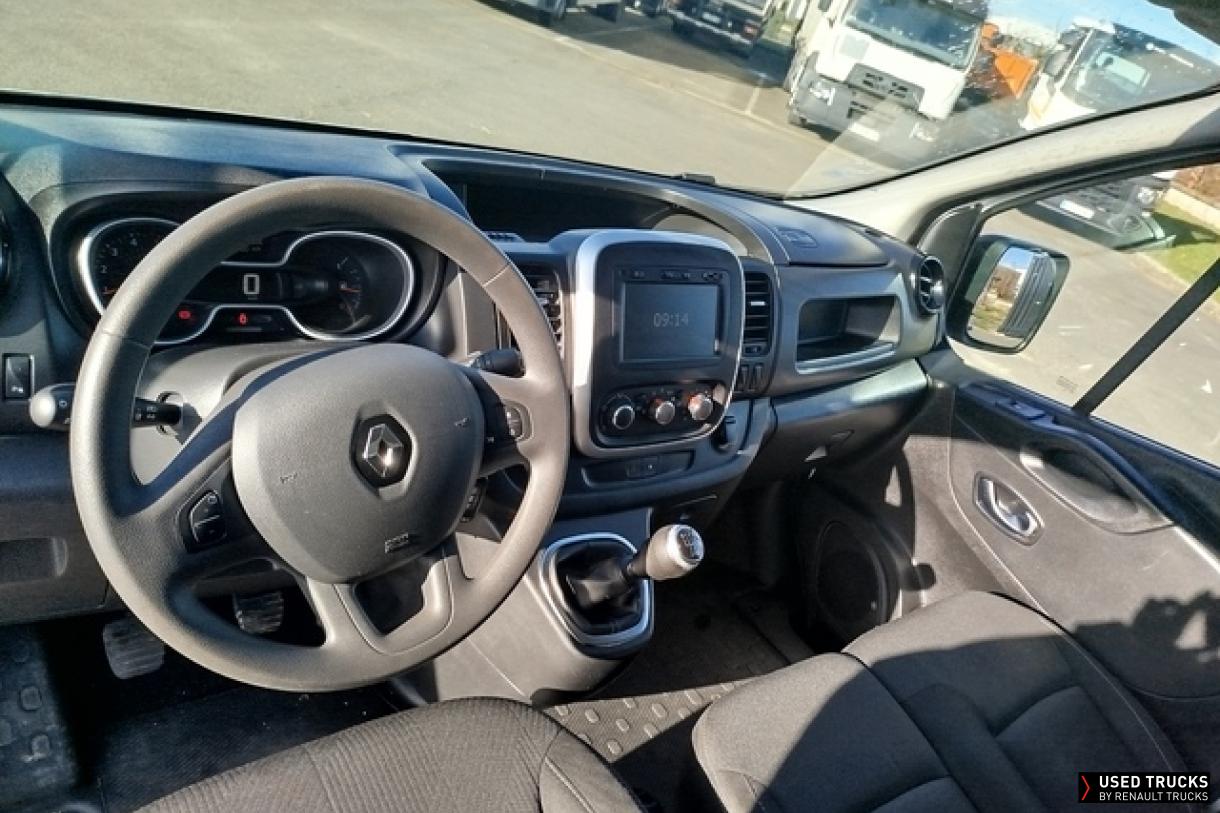 Renault Trafic 145