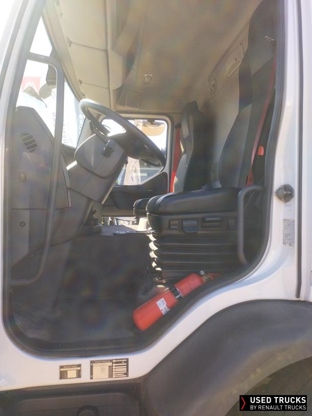 Renault Trucks D Wide 280