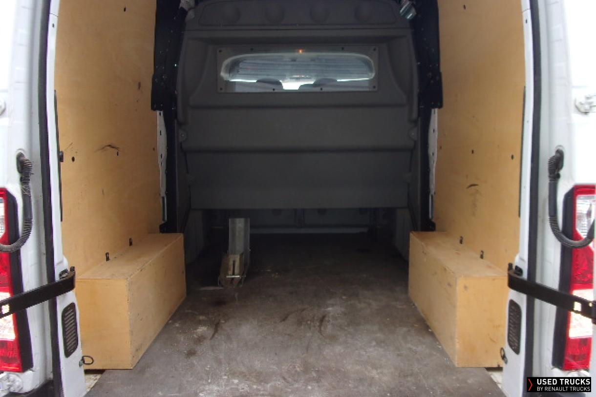 Nissan N/A 145