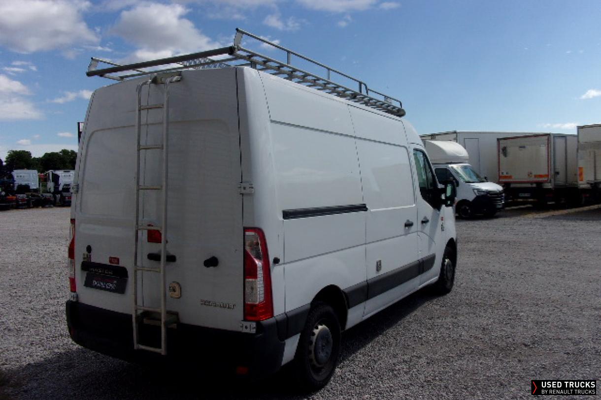 Renault Trucks Master 150