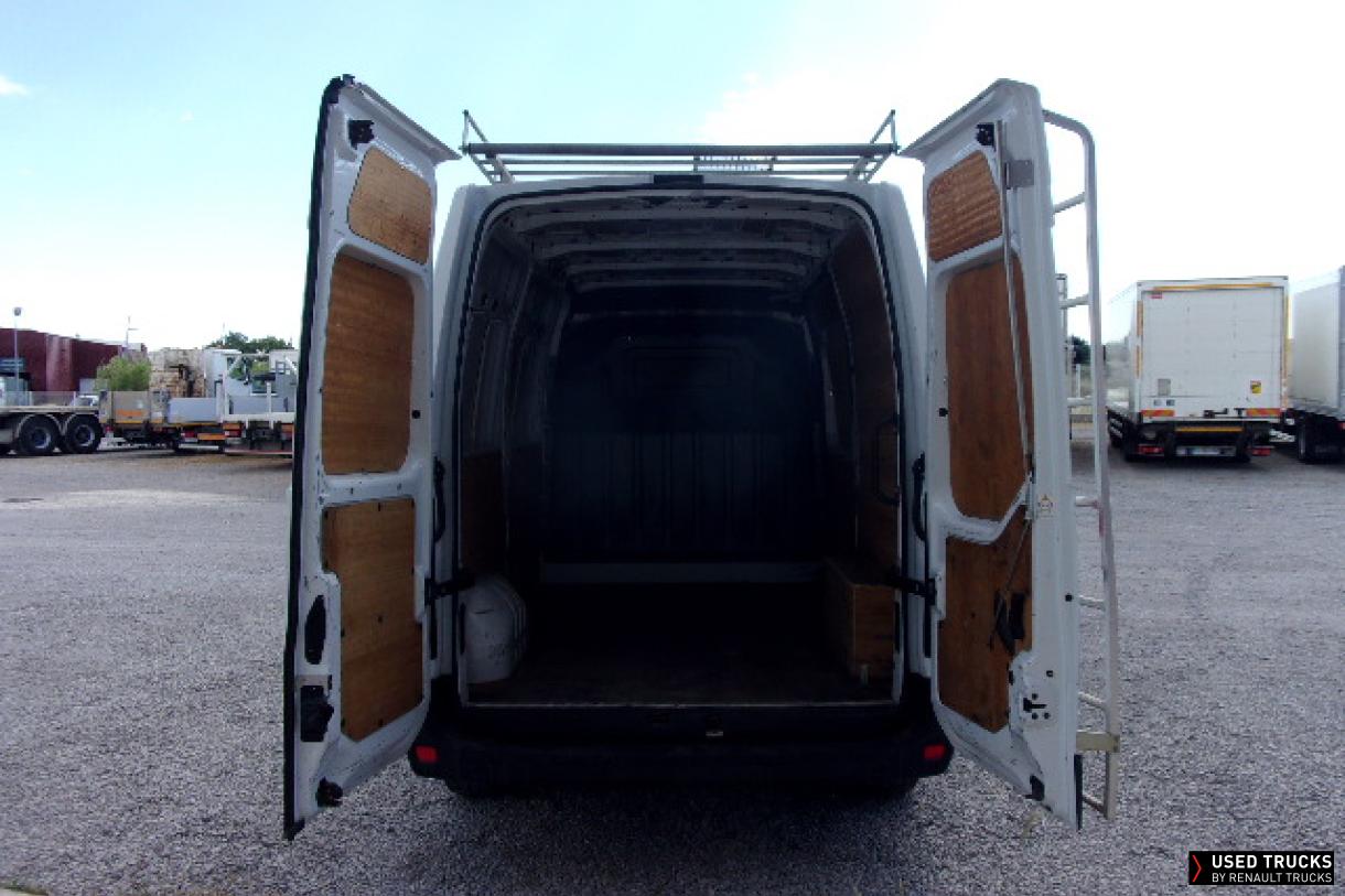 Renault Trucks Master 150