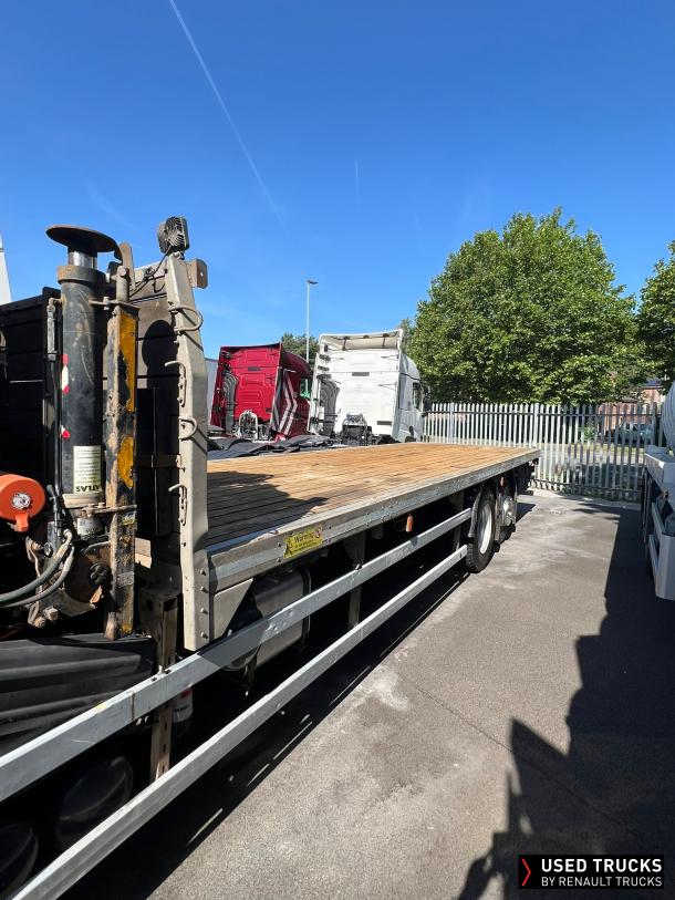 Renault Trucks D Wide 320