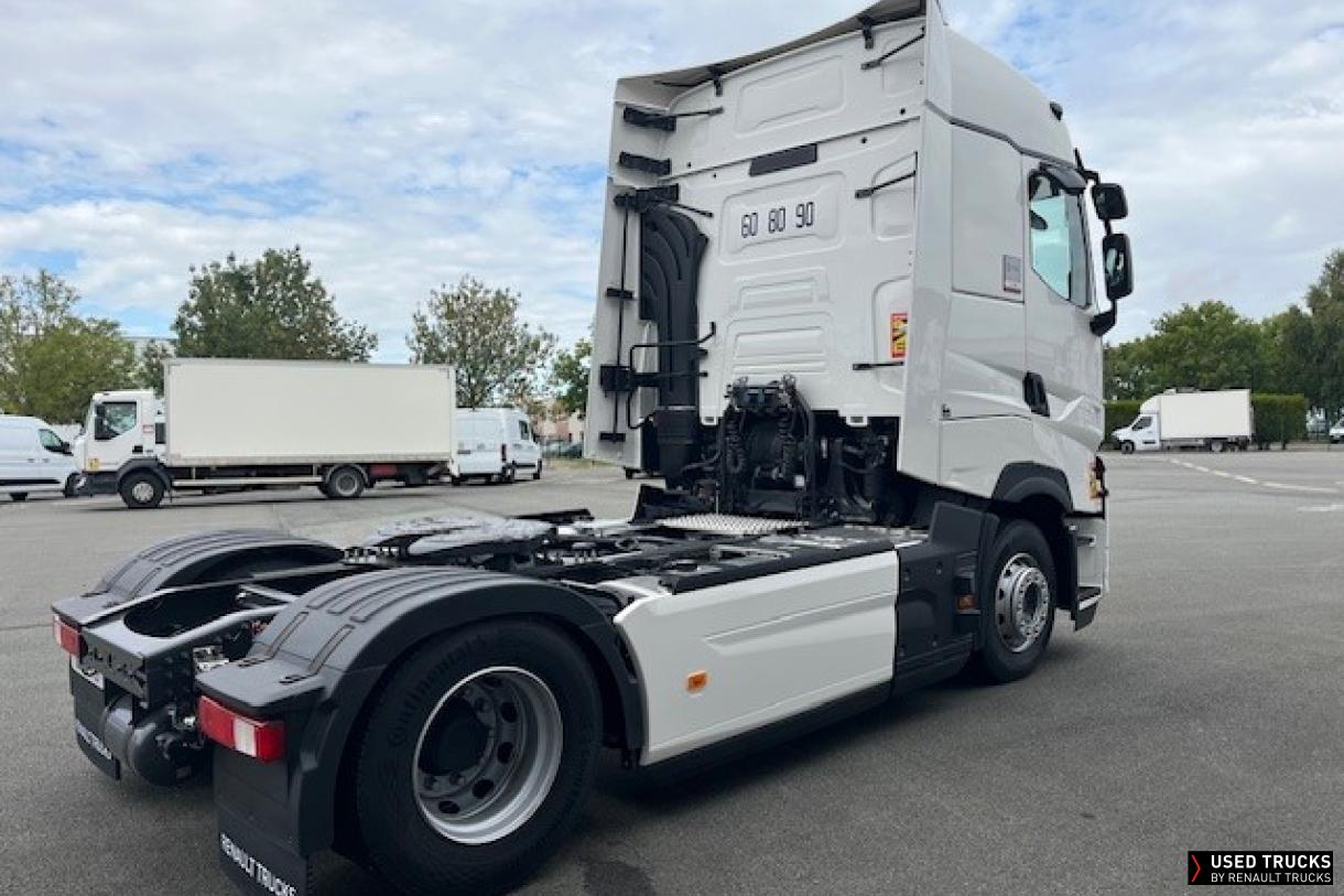 Renault Trucks T High