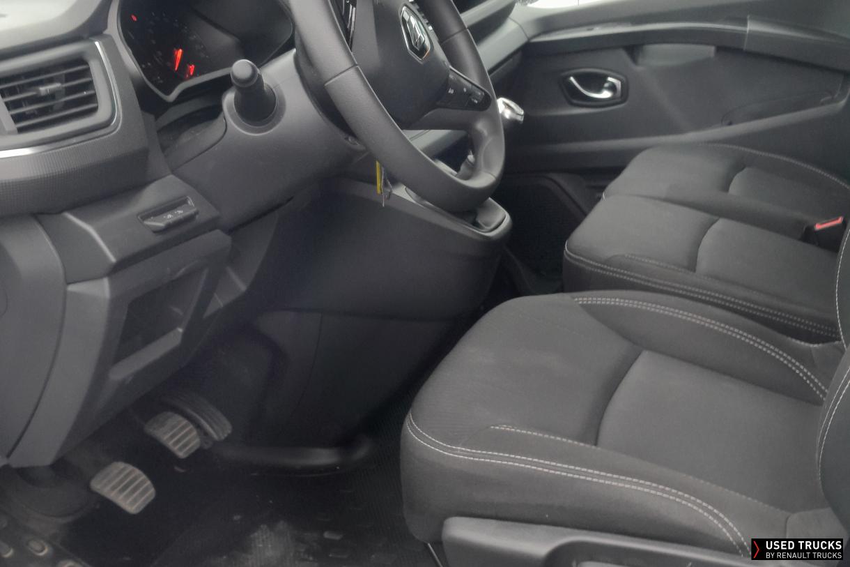 Renault Trafic 130