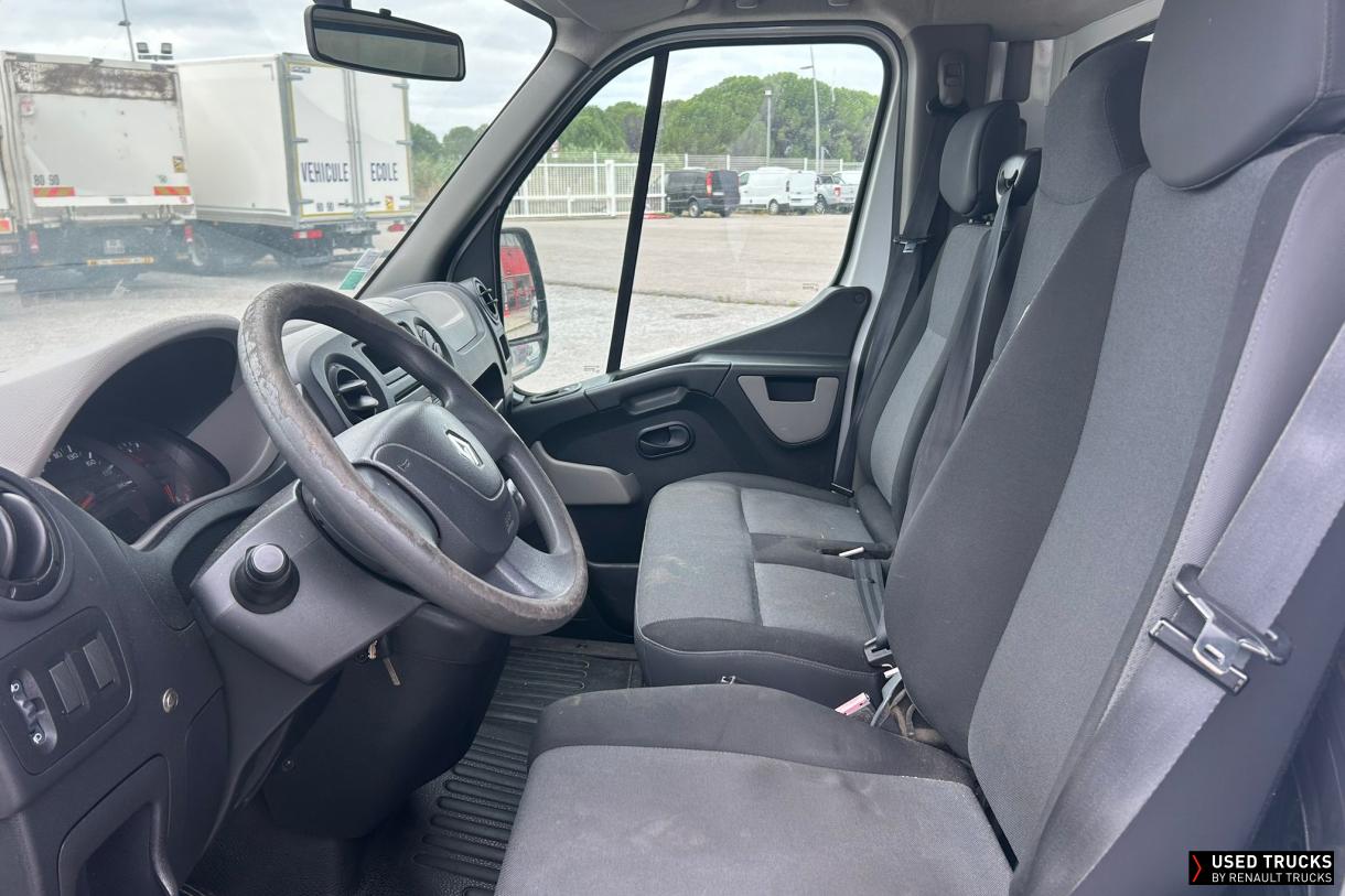 Renault Trucks Master 130