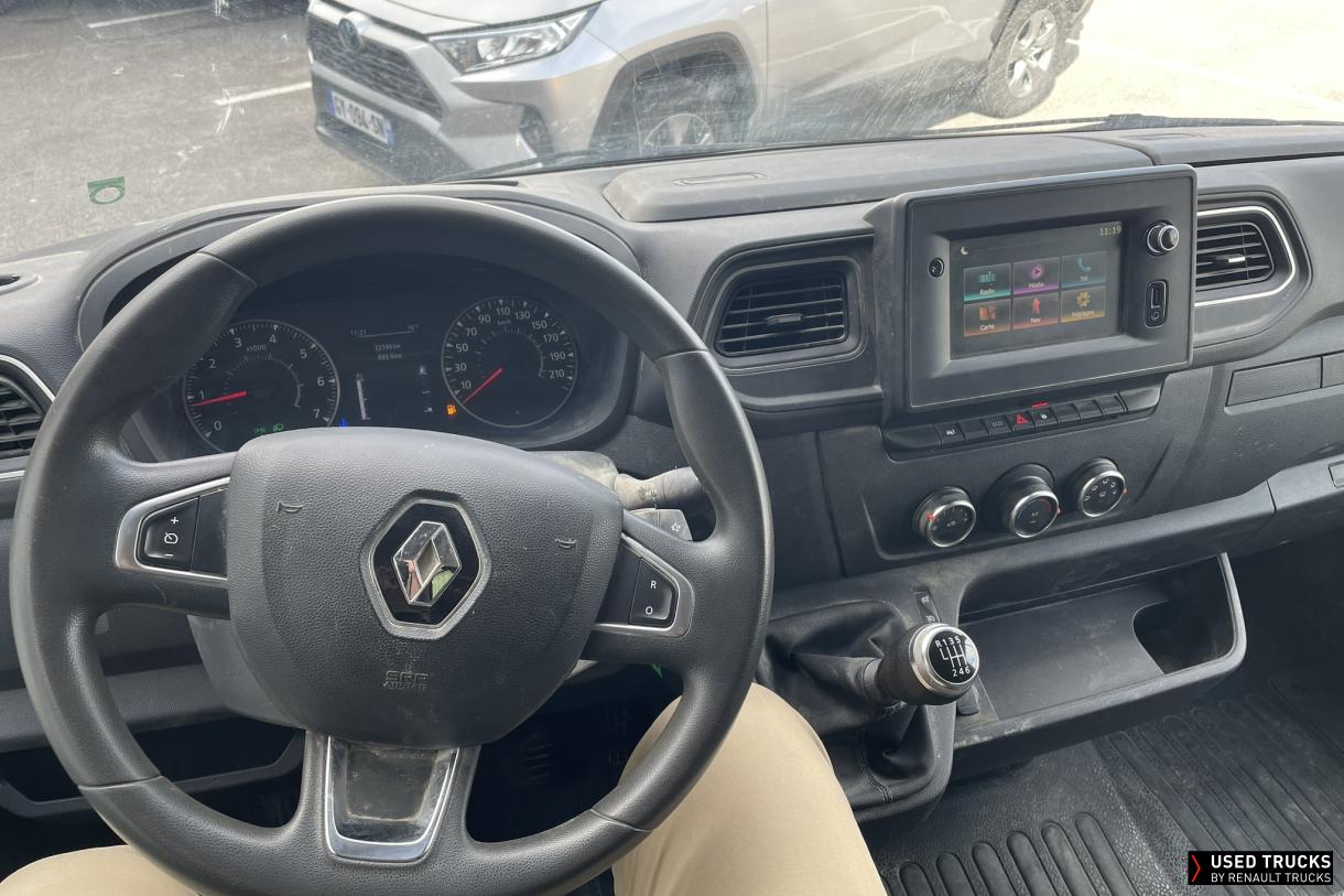 Renault Trucks Master 130