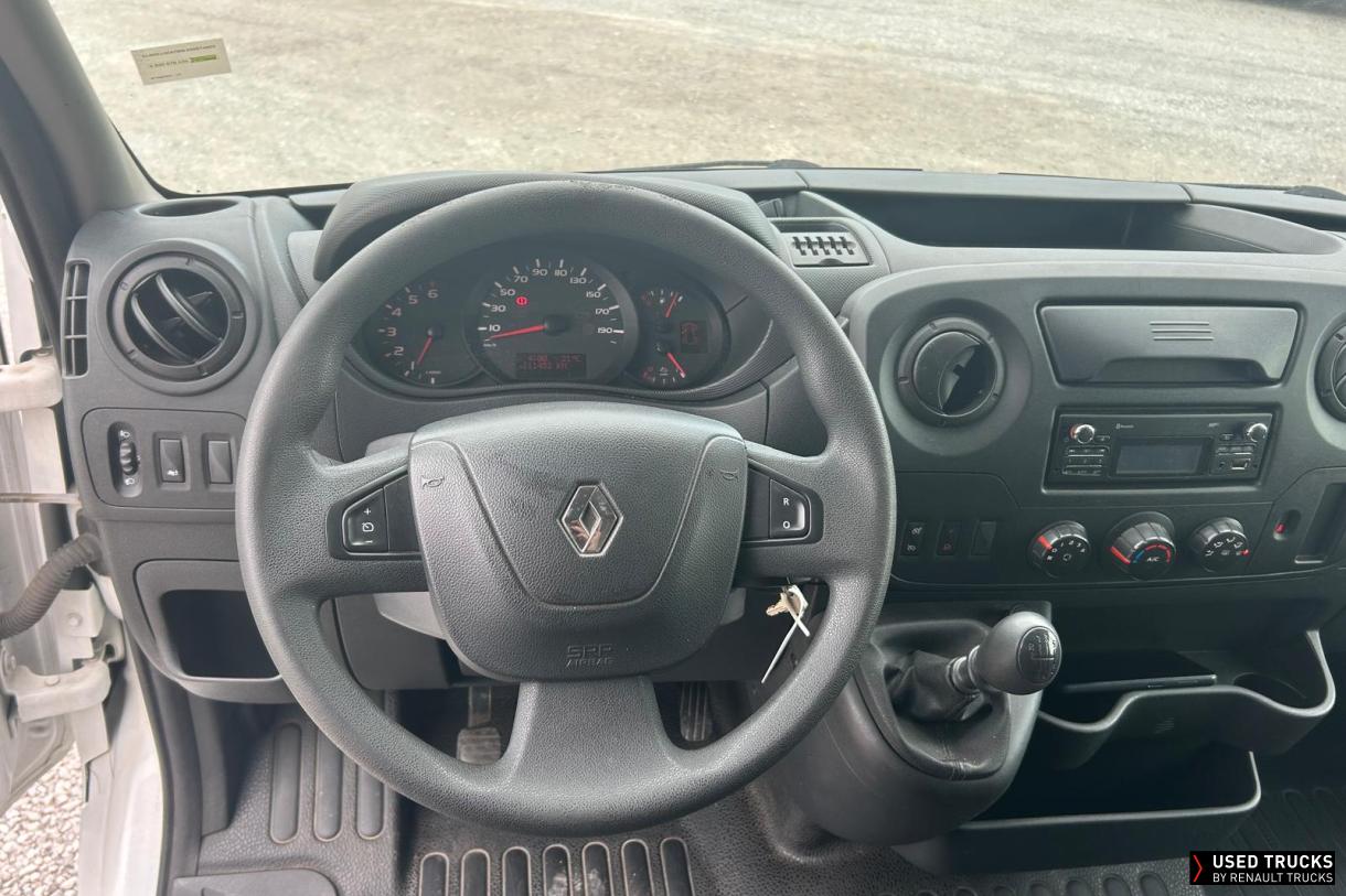 Renault Trucks Master 130