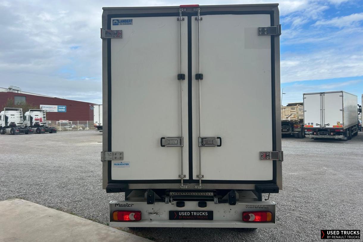Renault Trucks Master 130