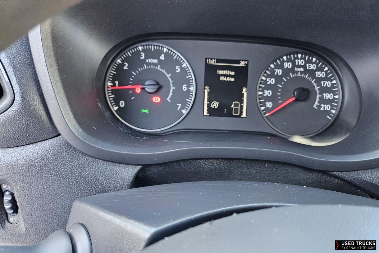 Renault Trucks Master 145
