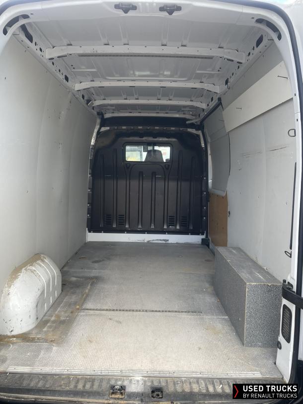 Renault Trucks Master 130