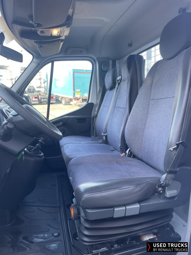 Renault Trucks Master 145