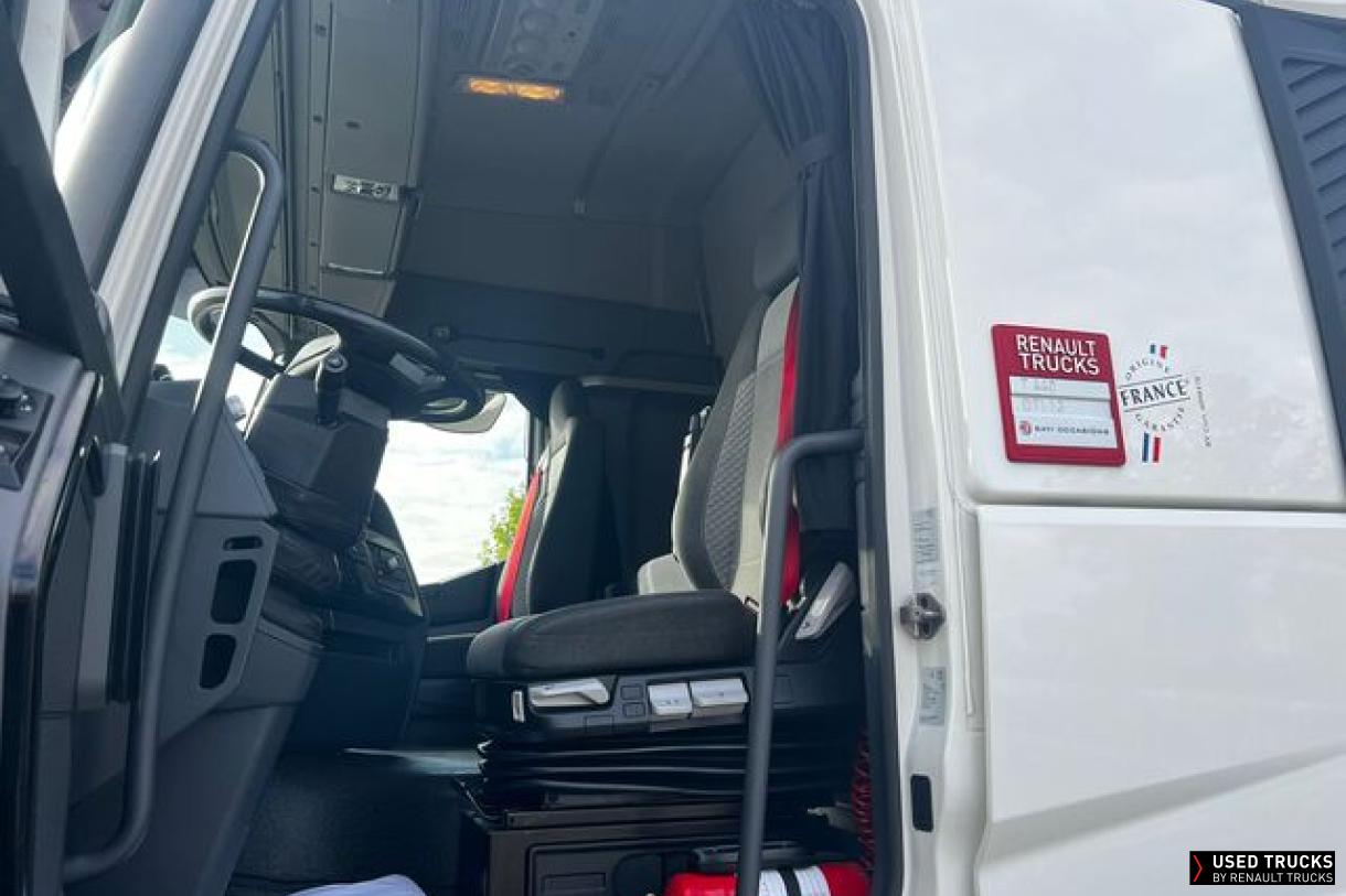 Renault Trucks T 440