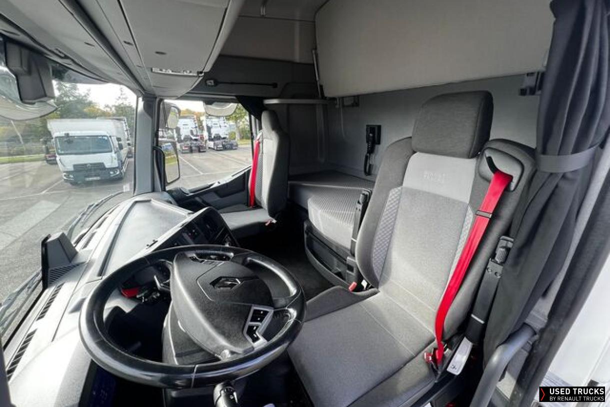Renault Trucks T 440