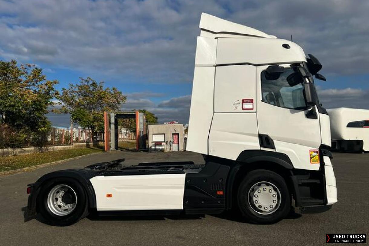 Renault Trucks T 440