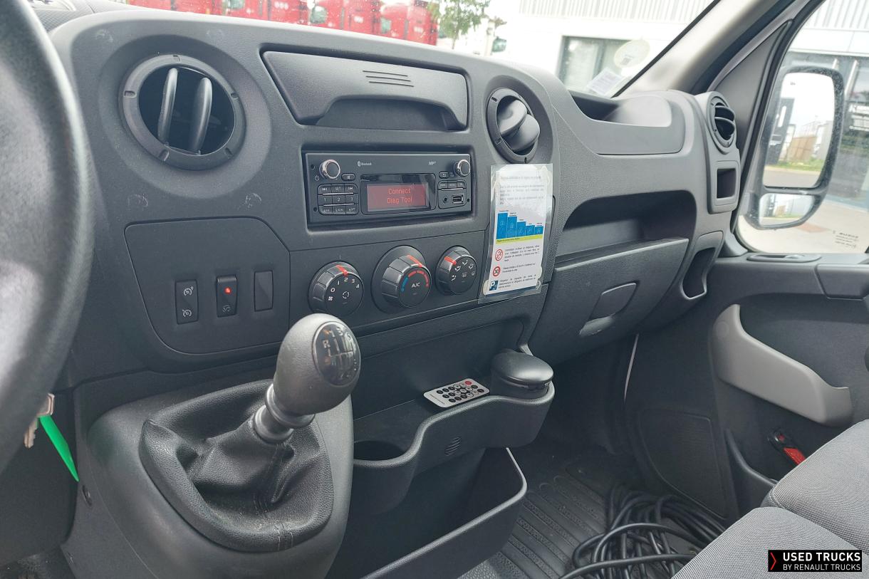 Renault Trucks Master 