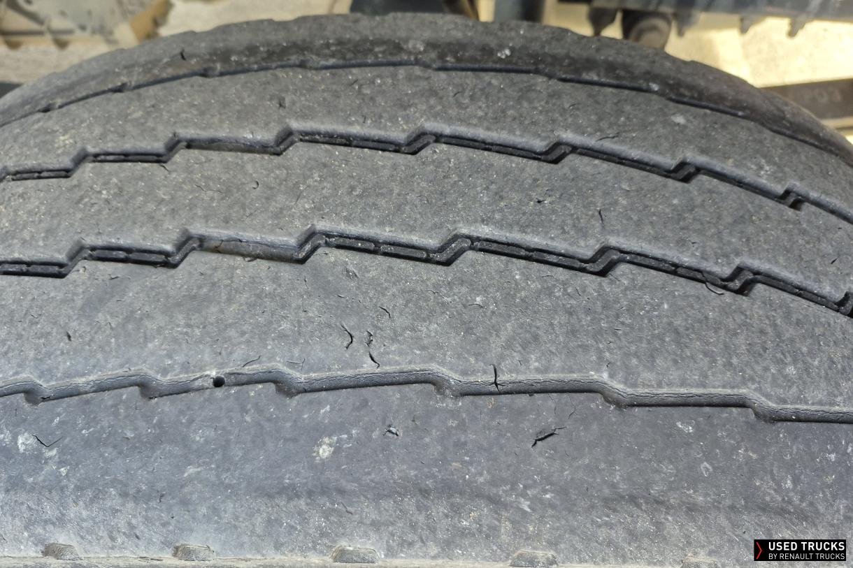 Renault Trucks C 320