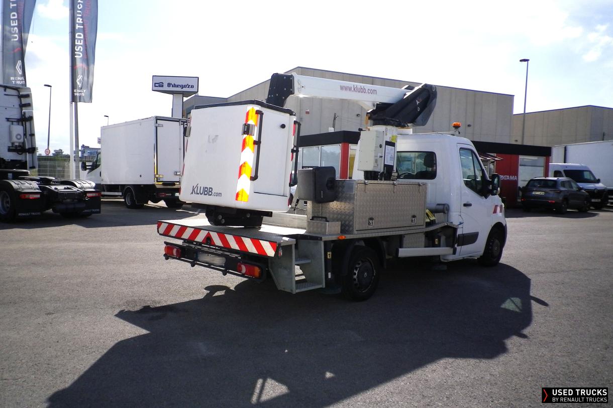 Renault Trucks Master 130