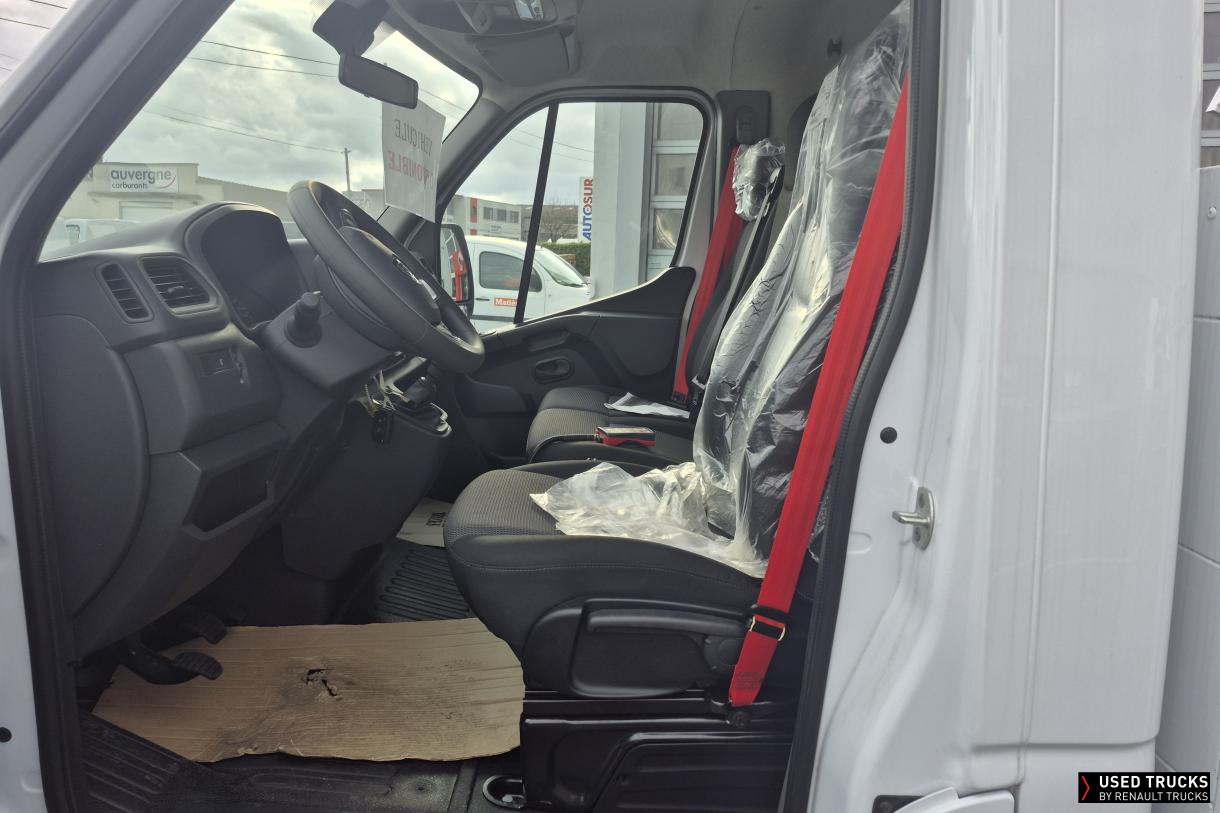 Renault Trucks Master 165