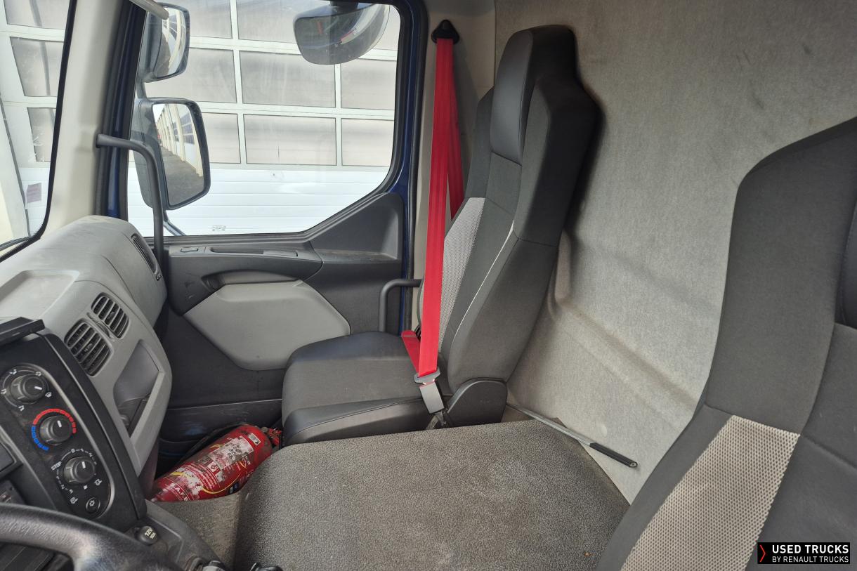 Renault Trucks D 240
