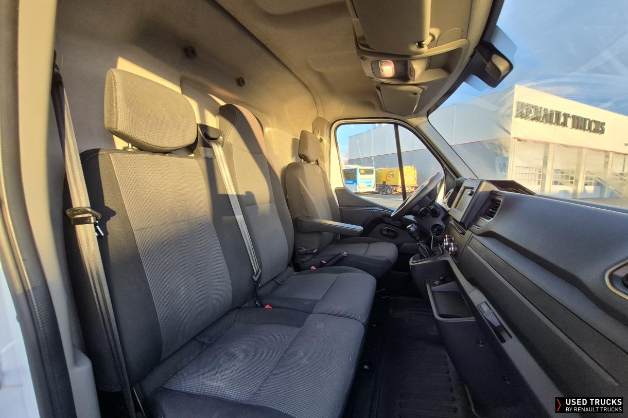 Renault Trucks Master 135