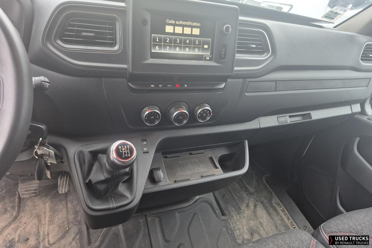 Renault Trucks Master 150