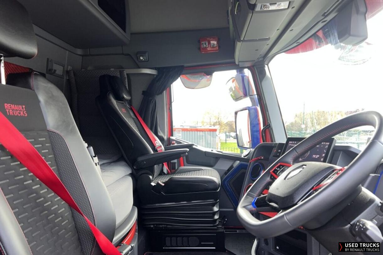 Renault Trucks T High 
