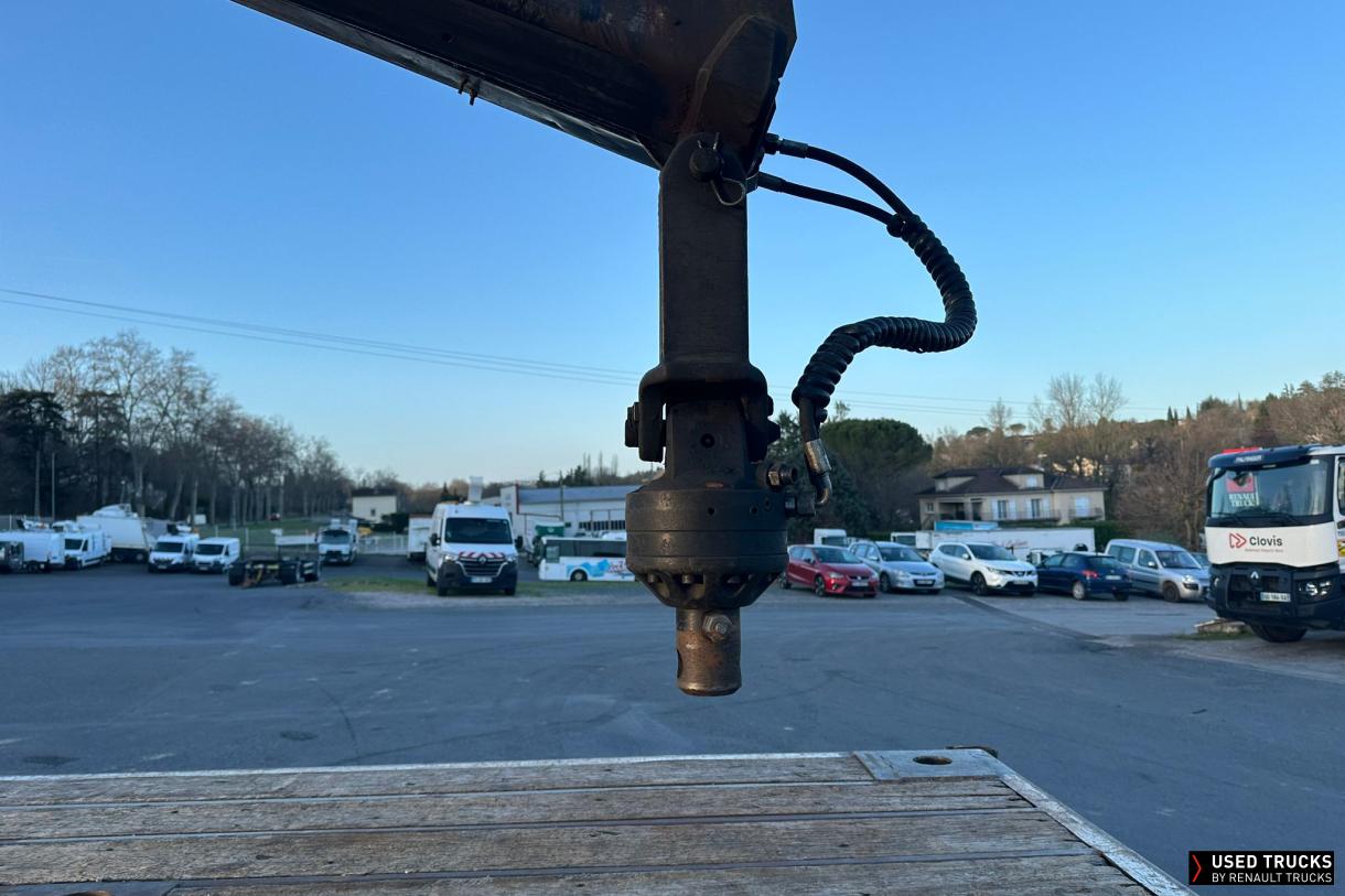 Renault Trucks Premium 270