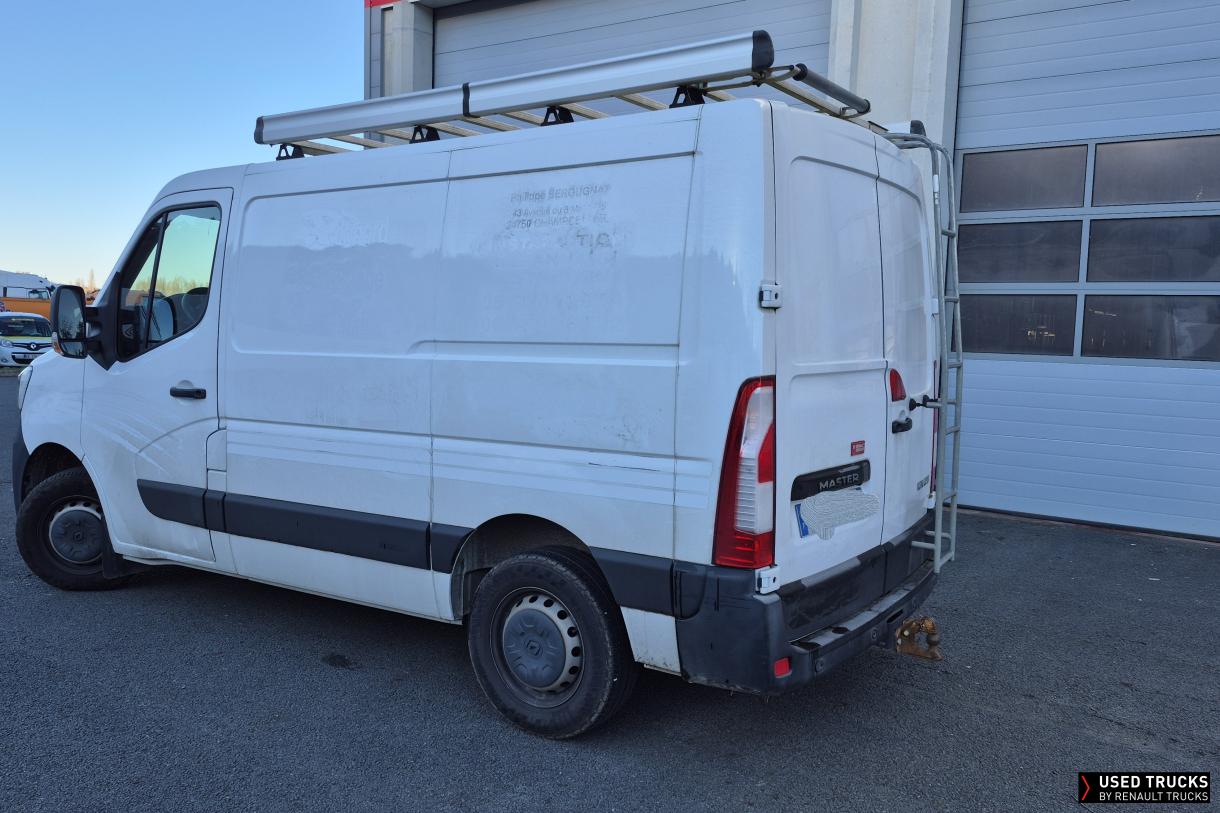 Renault Trucks Master 135