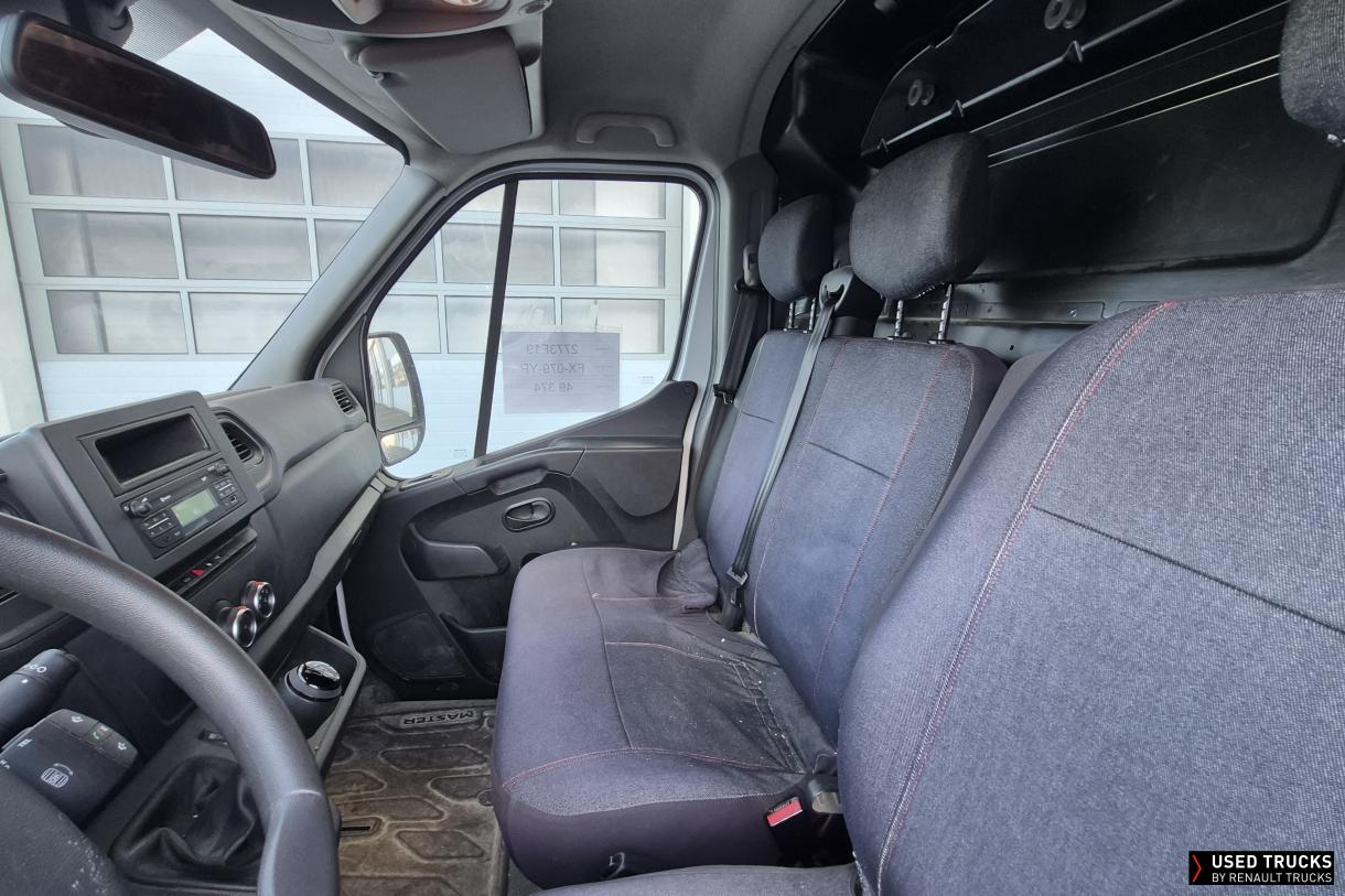 Renault Trucks Master 135