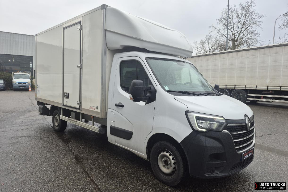 Renault Master 130