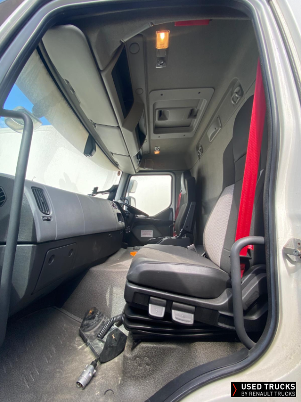 Renault Trucks D Wide 250