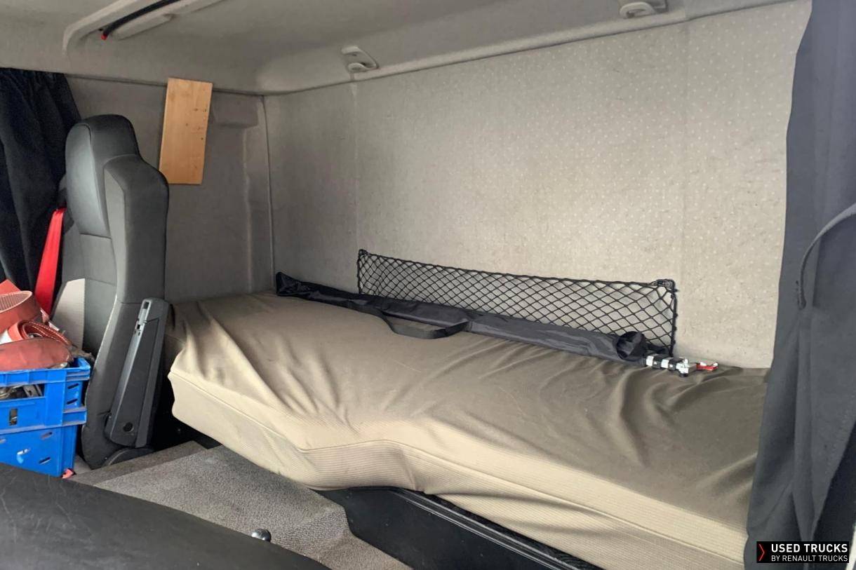 Renault Trucks D Wide 430