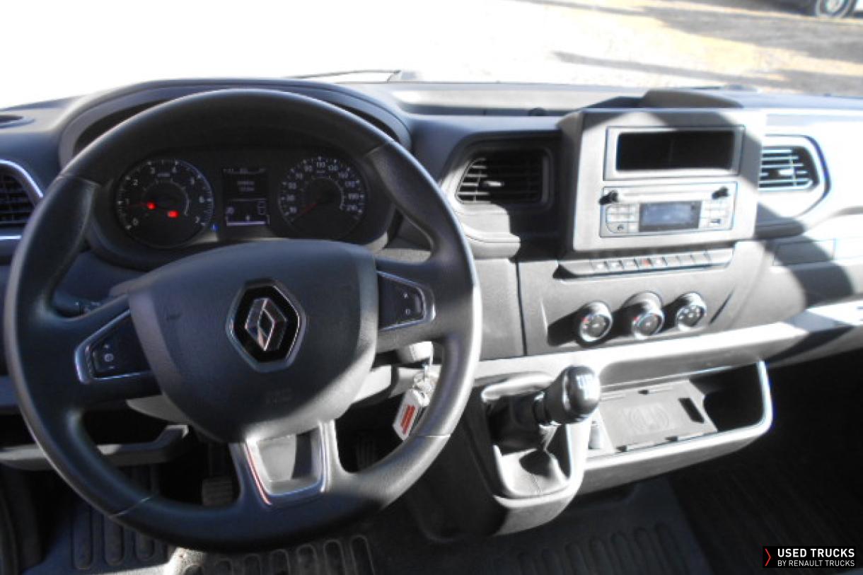 Renault Trucks Master 145