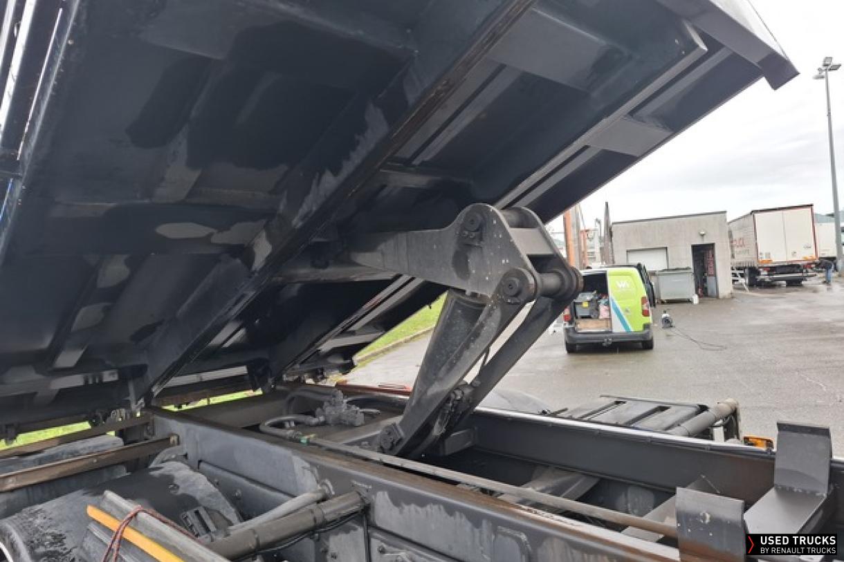 Renault Trucks D 210