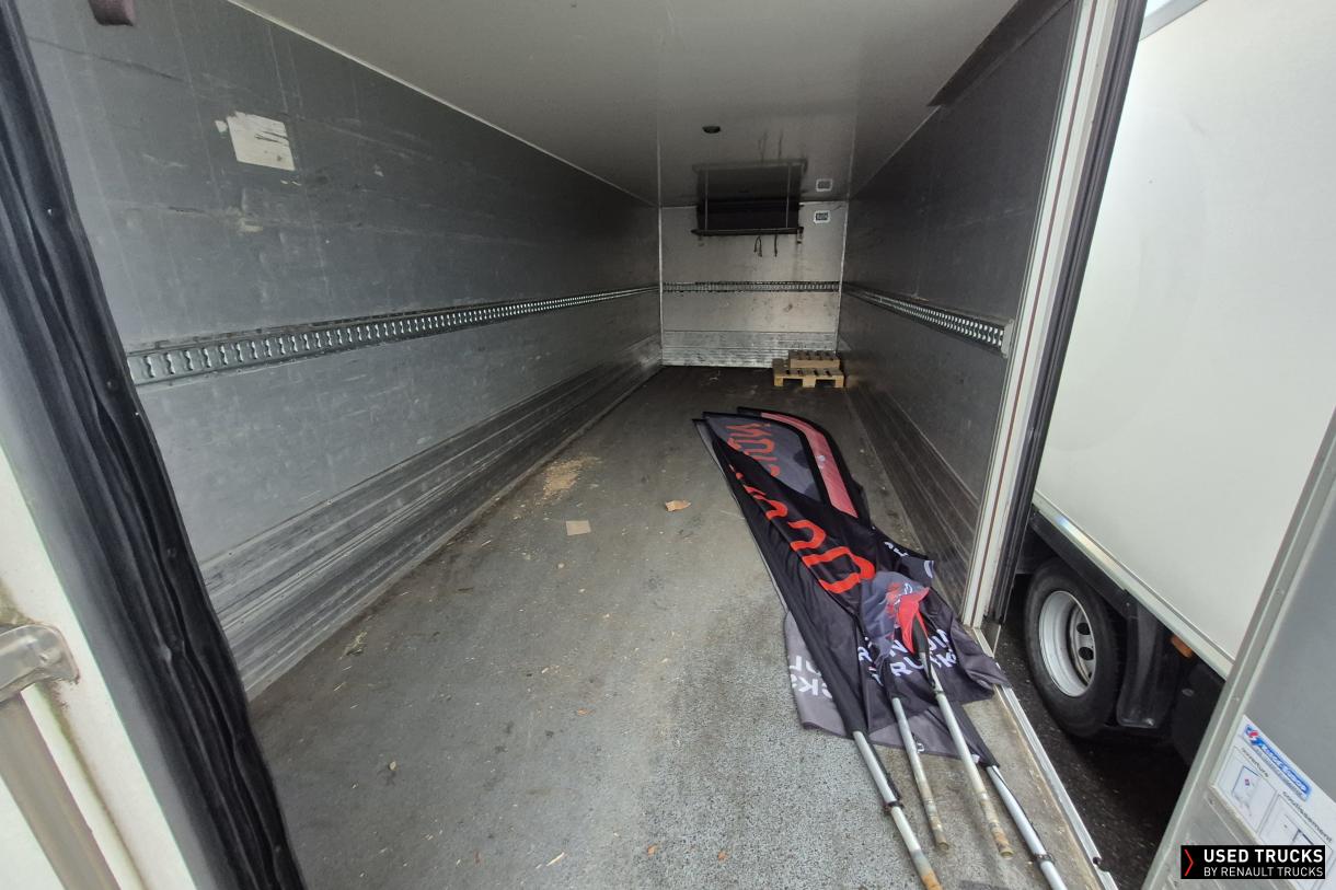 Renault Trucks D 280