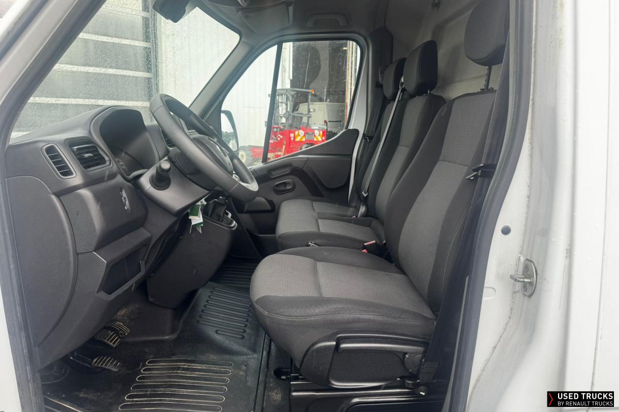 Renault Trucks Master 135