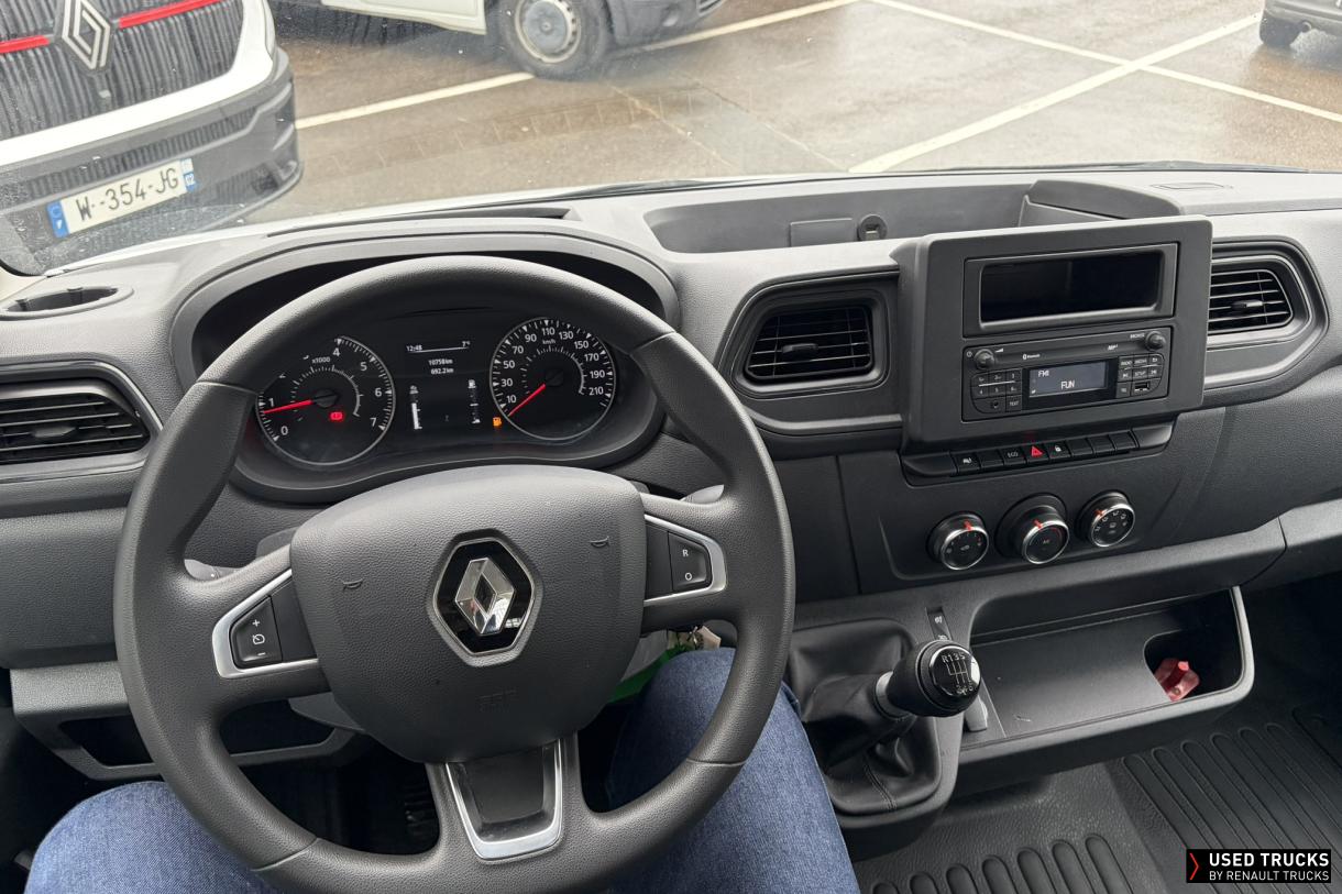 Renault Trucks Master 135