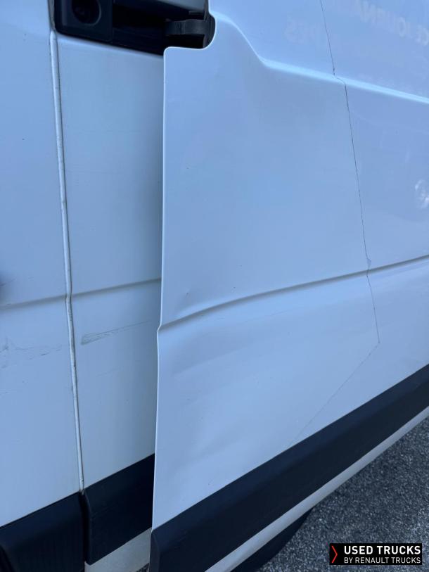 Renault Trucks Master 170