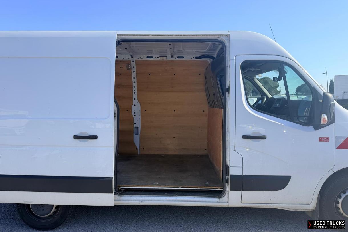 Renault Trucks Master 135