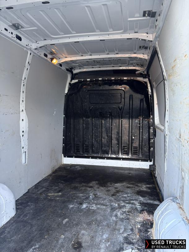 Renault Trucks Master 150