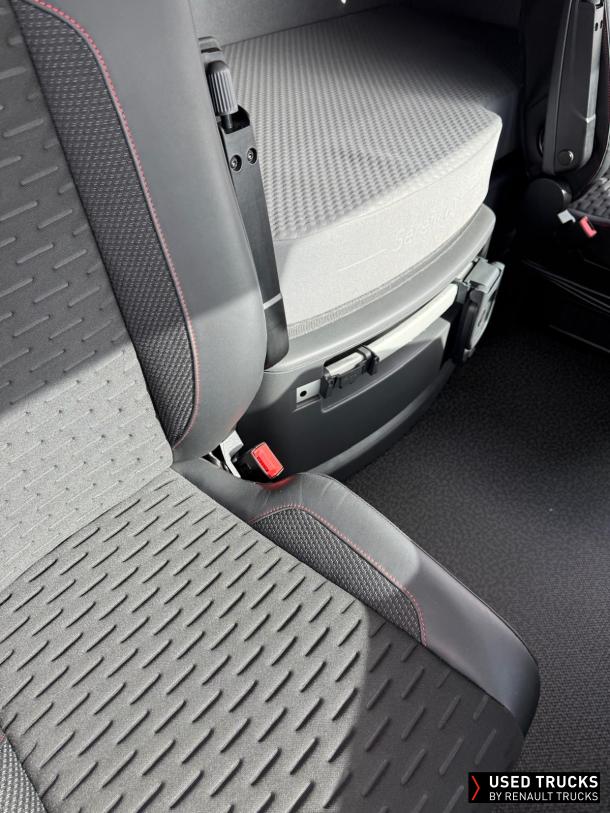 Renault Trucks T High 