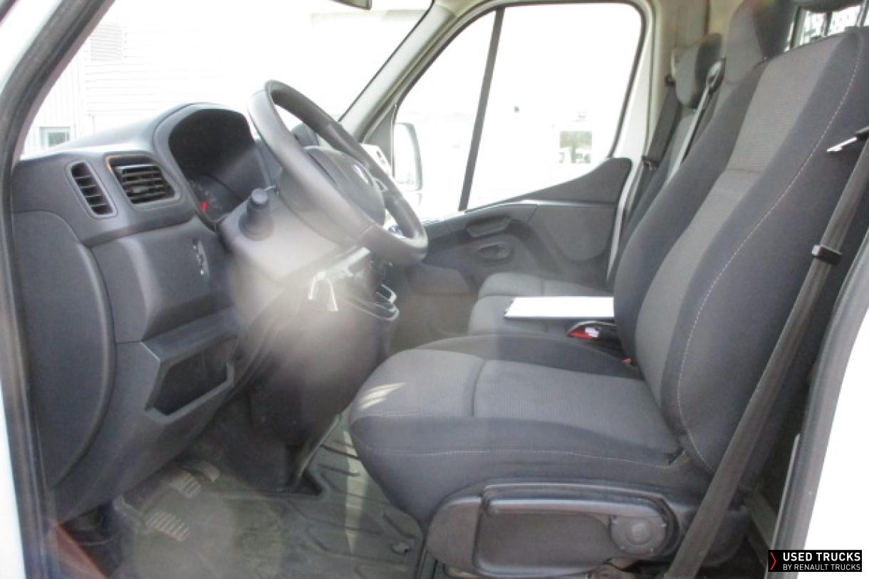 Renault Trucks Master 150