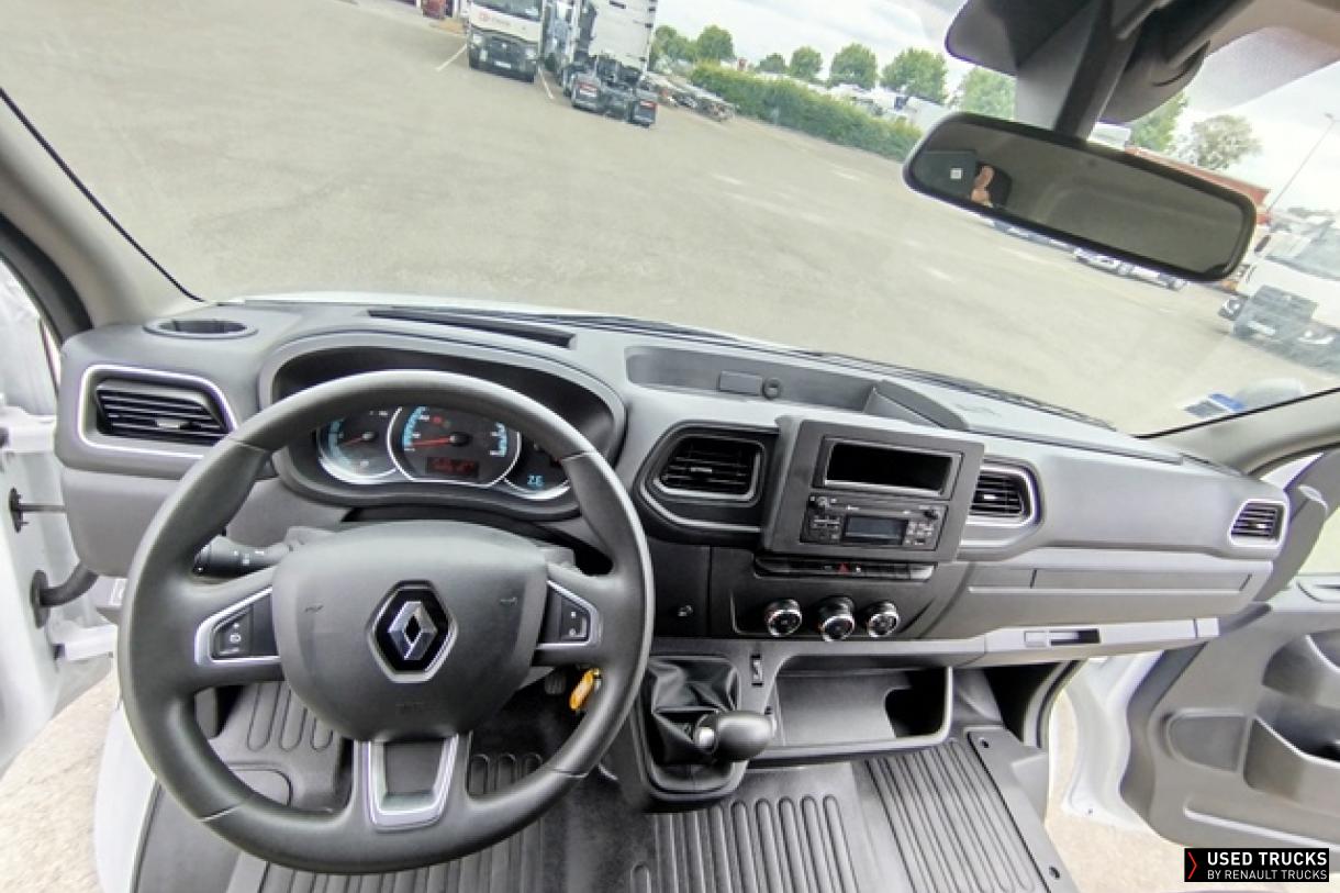 Renault Trucks Master 76