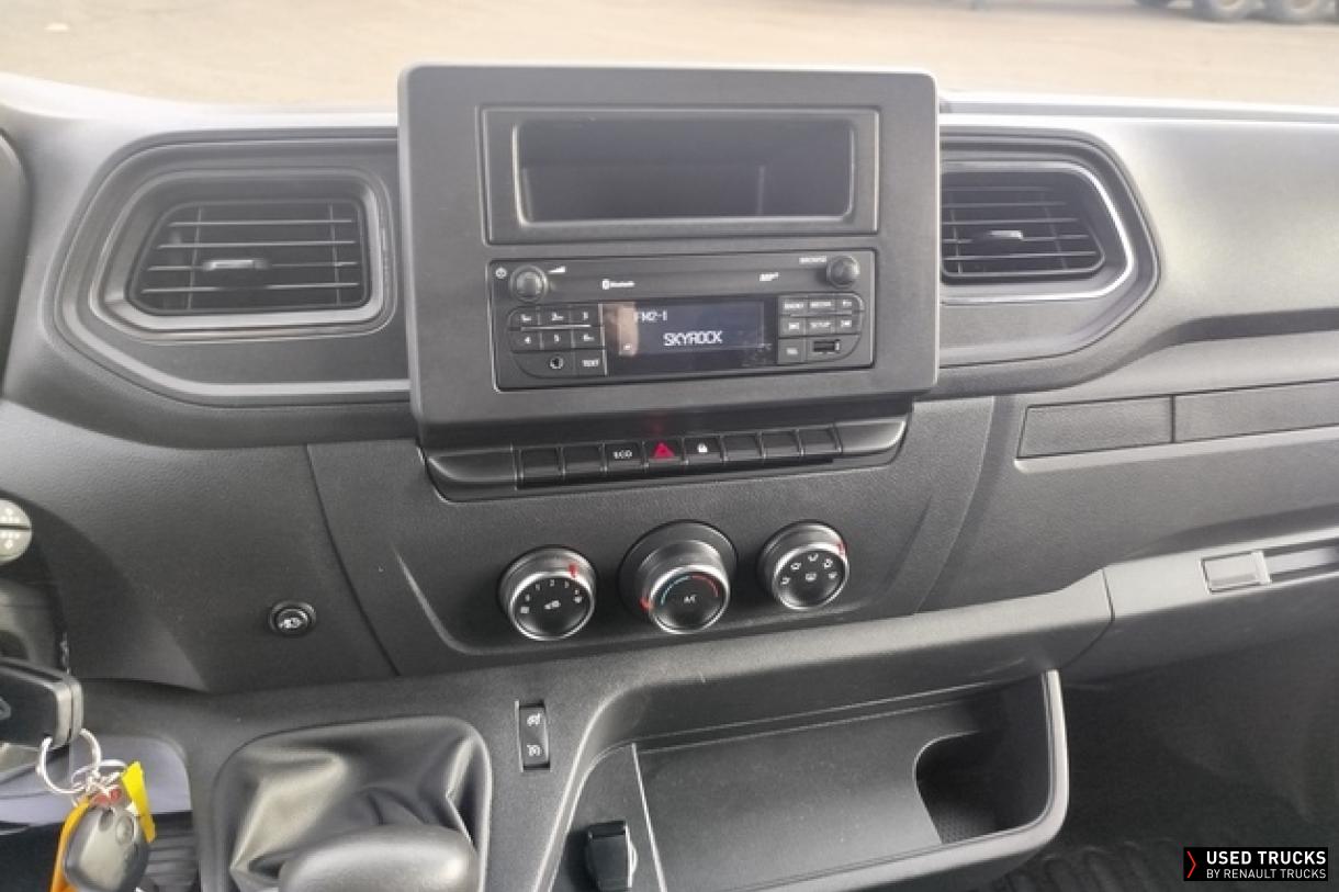 Renault Trucks Master 76