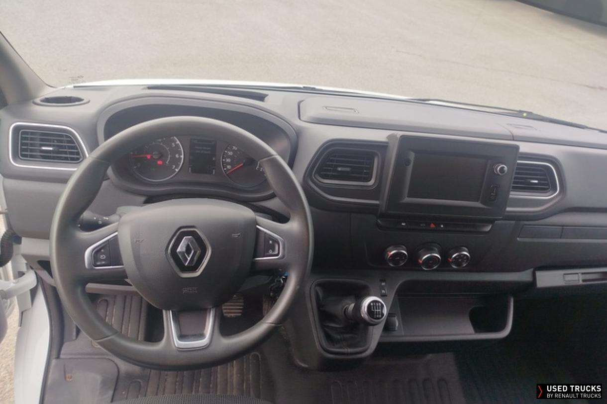 Renault Master 130