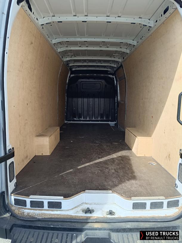 Renault Trucks Master 