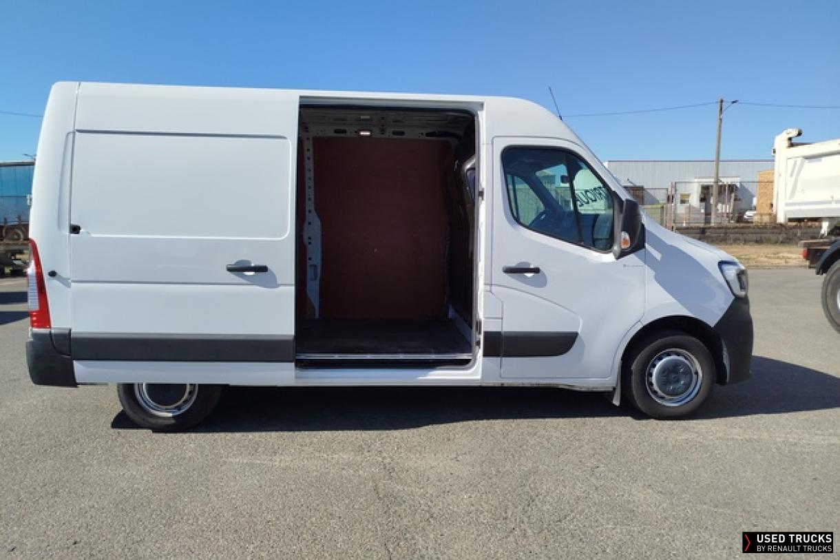 Renault Trucks Master 76