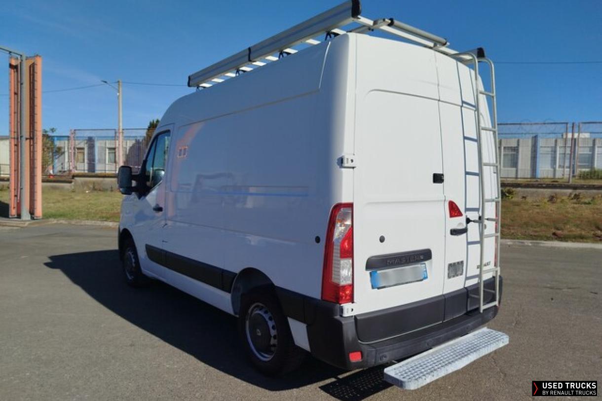 Renault Master 135