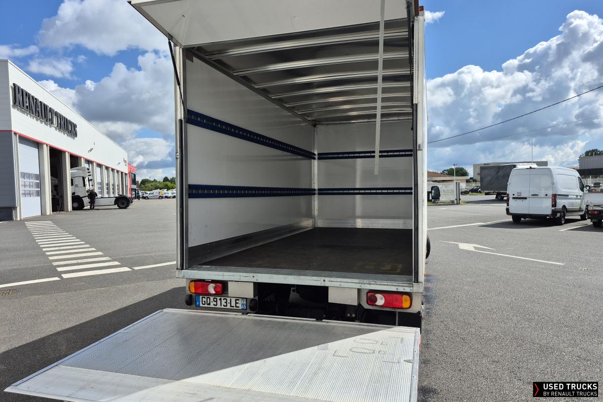 Renault Master 145