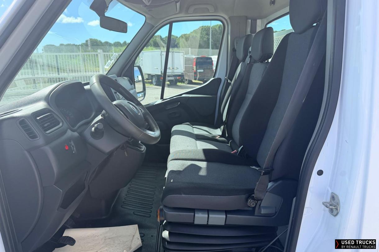 Renault Trucks Master 145